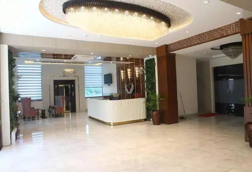 ホテル Golden Stone Resorts