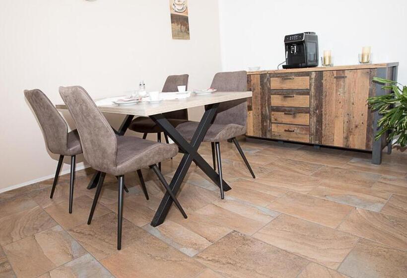 Отель Gästehaus Lorz