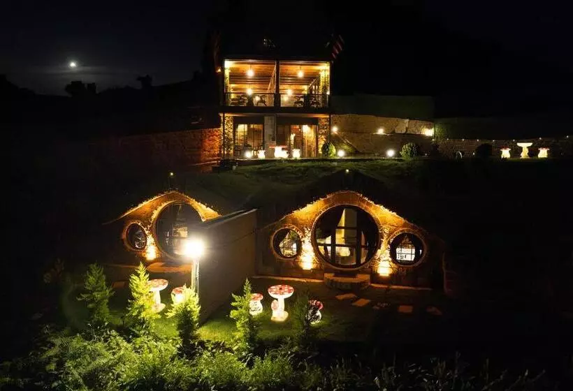 ホテル Hobbit Chalet