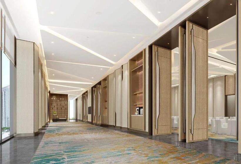 Otel Holiday Inn Chengdu East, An Ihg