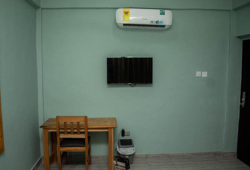 فندق Jackie Grand