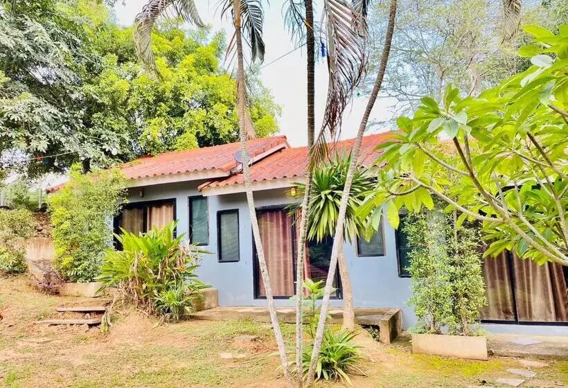 Hotelli Relax Camp Resort Kaeng Krachan