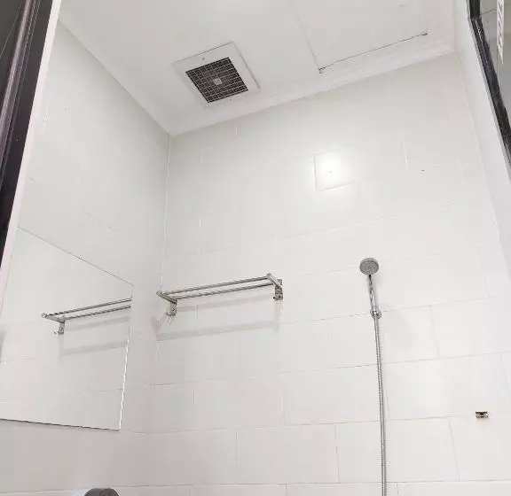 ホテル Savindra Residence Syariah Cibiru Near Krida Nusantara