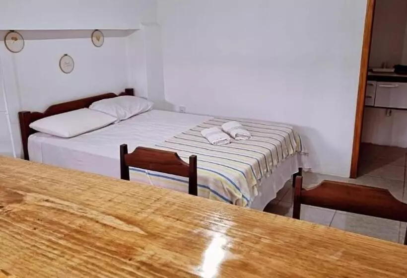 Hotelli Suite Farol Do Arvoredo