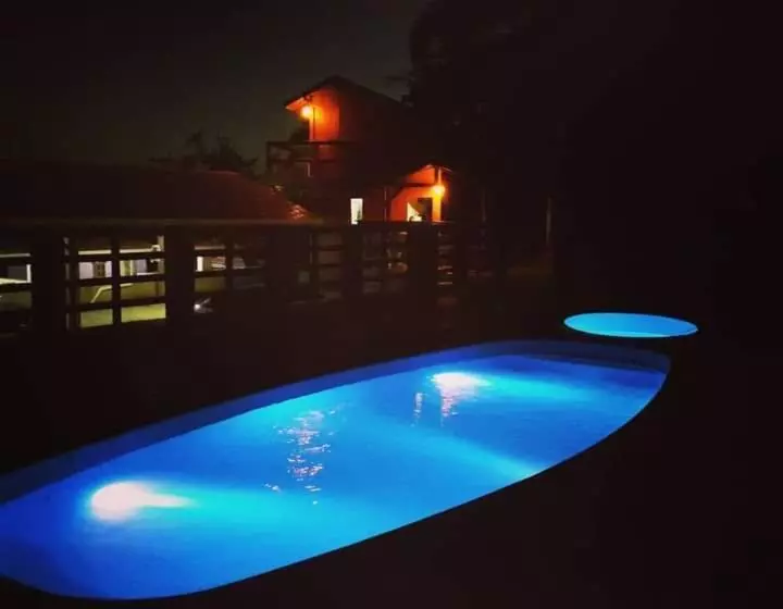 Hotelli Suite Farol Do Arvoredo