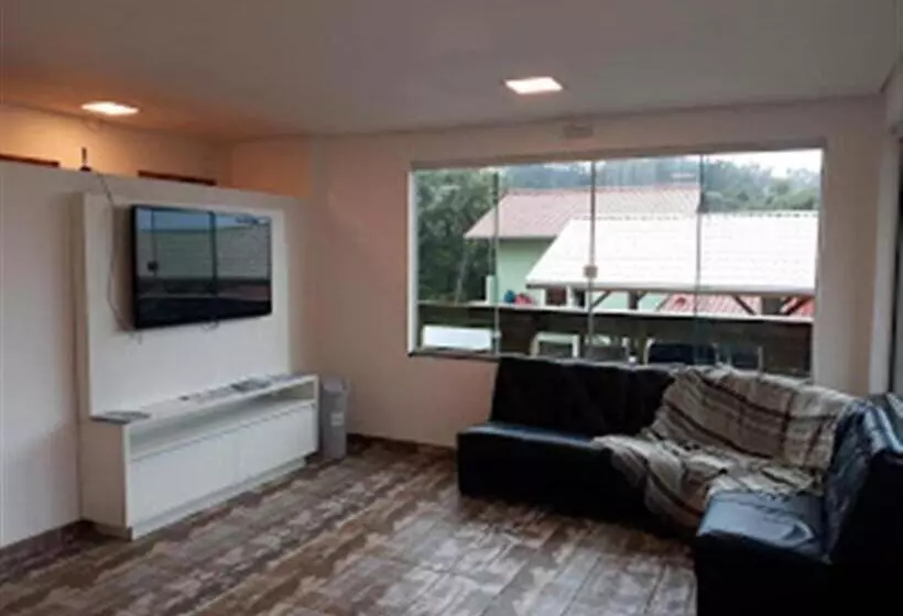 Hotelli Suite Farol Do Arvoredo