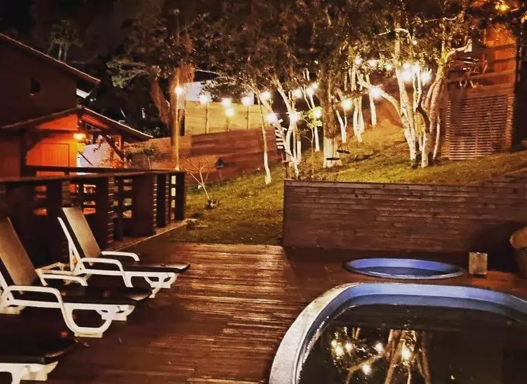 Hotelli Suite Farol Do Arvoredo