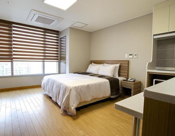 호텔 The Paradise Inn