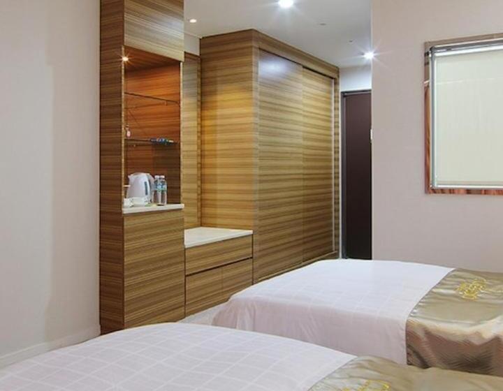 호텔 The Paradise Inn