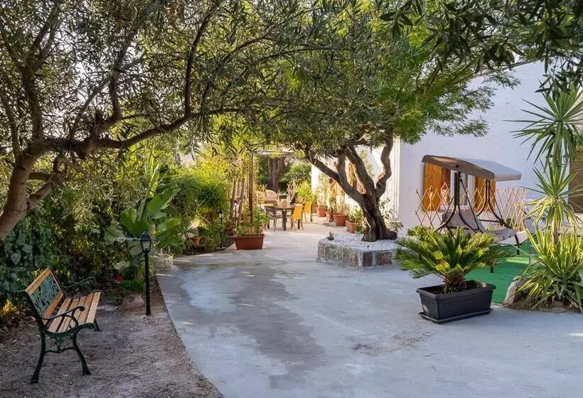 Majatalo Casa Vacanze Lachesi