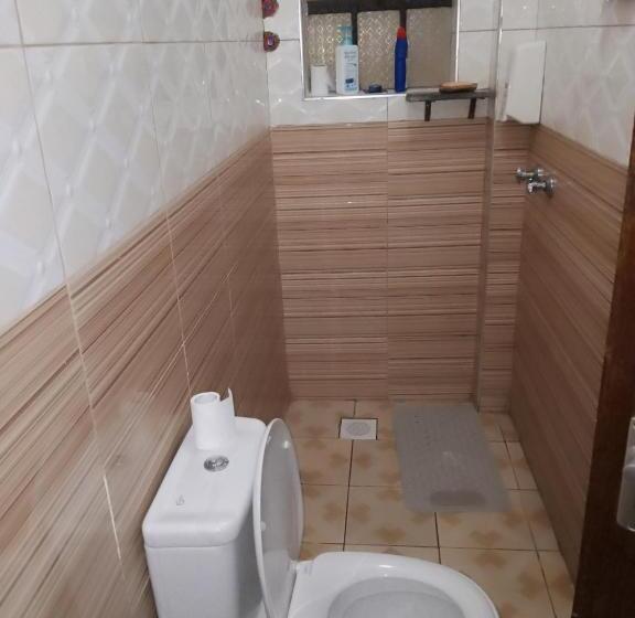 پانسیون Ceej S Airbnb