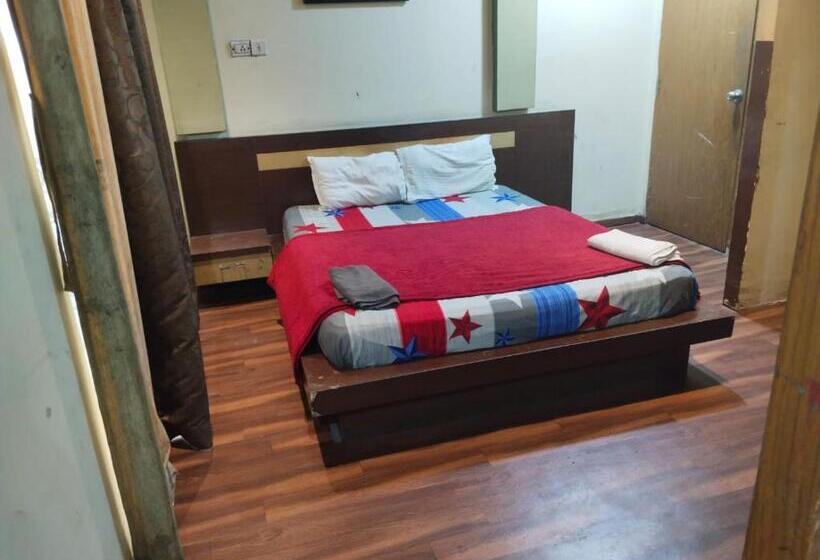 Majatalo Estello Guest House