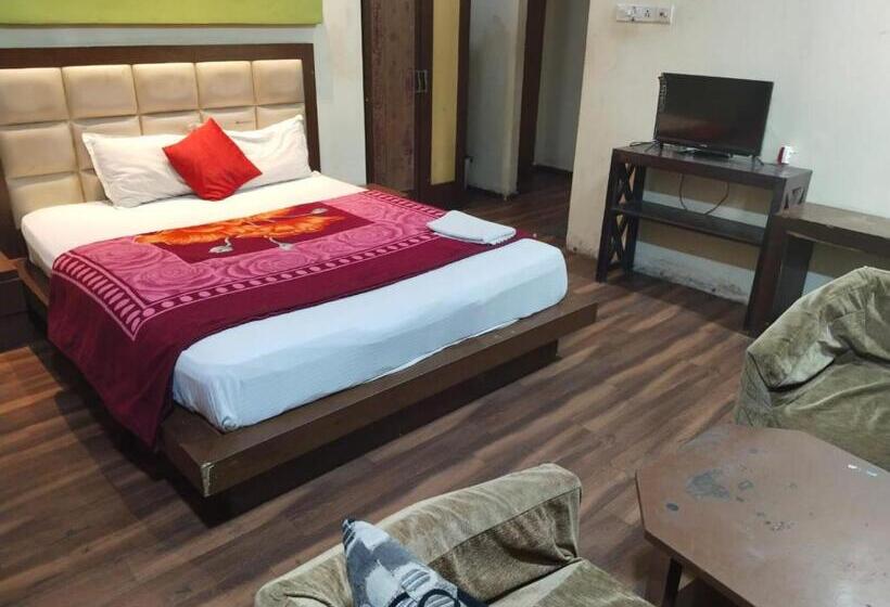 Majatalo Estello Guest House