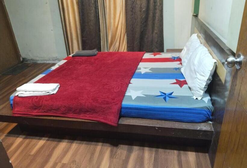 Majatalo Estello Guest House