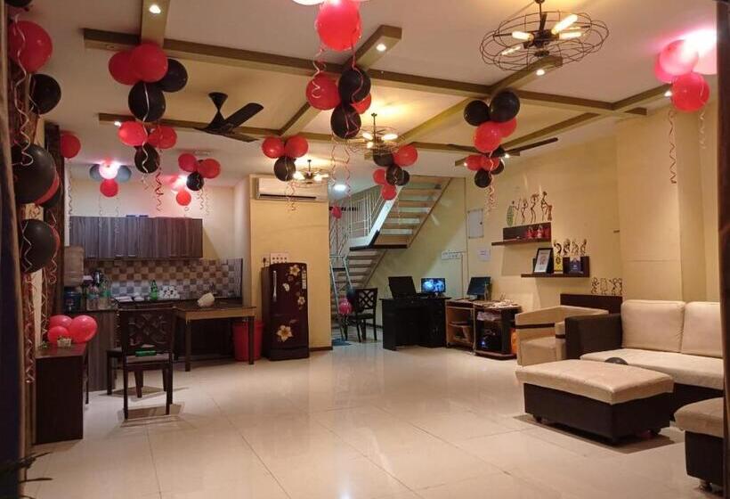 Majatalo Estello Guest House