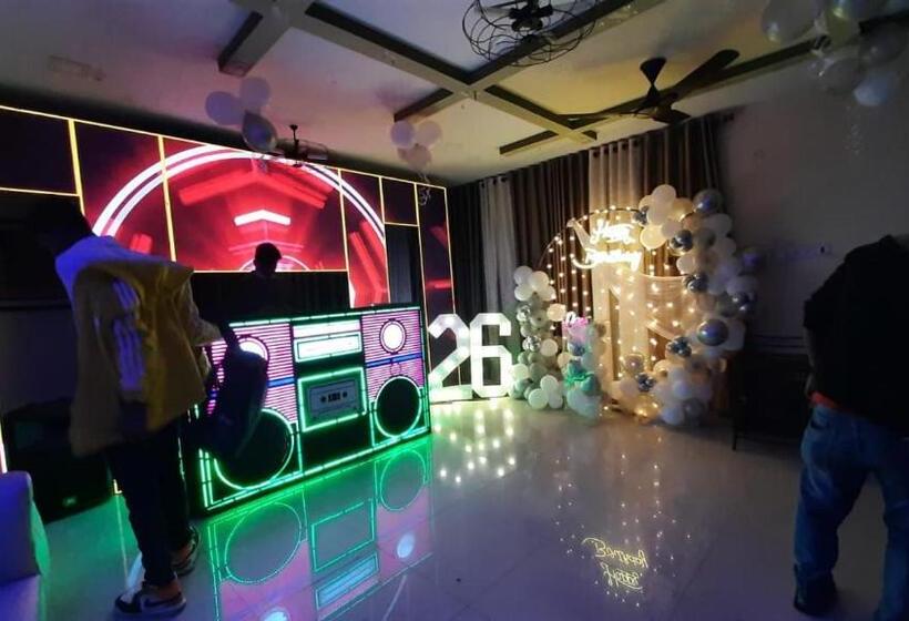 Majatalo Estello Guest House