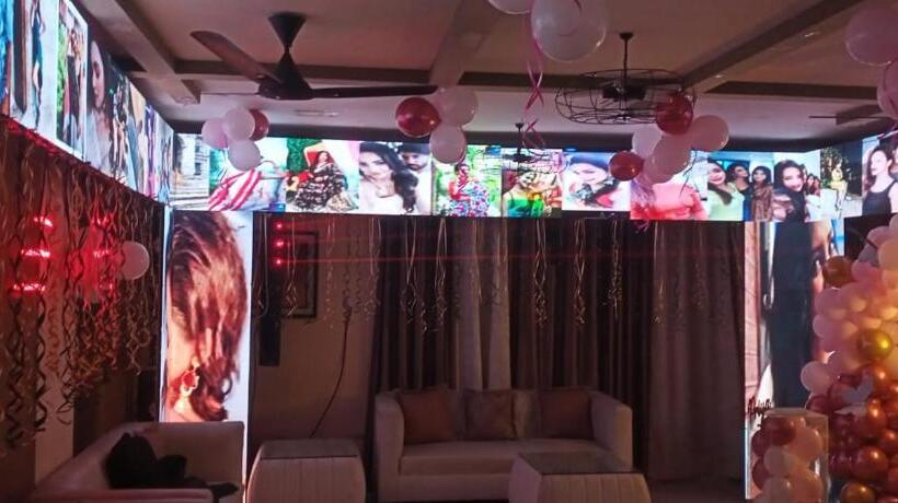 Majatalo Estello Guest House