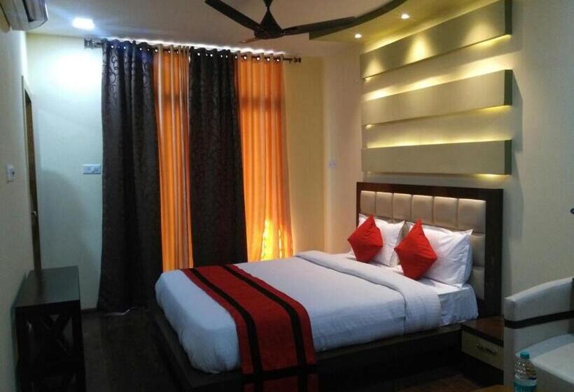 Majatalo Estello Guest House