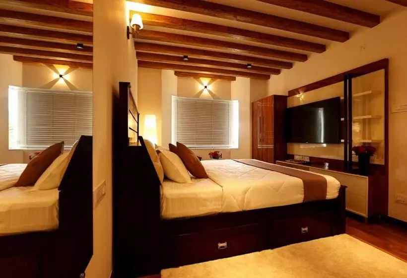 Majatalo Green Wood Hill Cottage