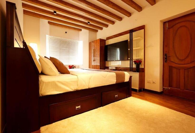 Пансион Green Wood Hill Cottage