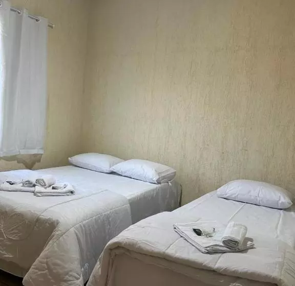 Retkeilymaja Pousada Alegria De Chiador