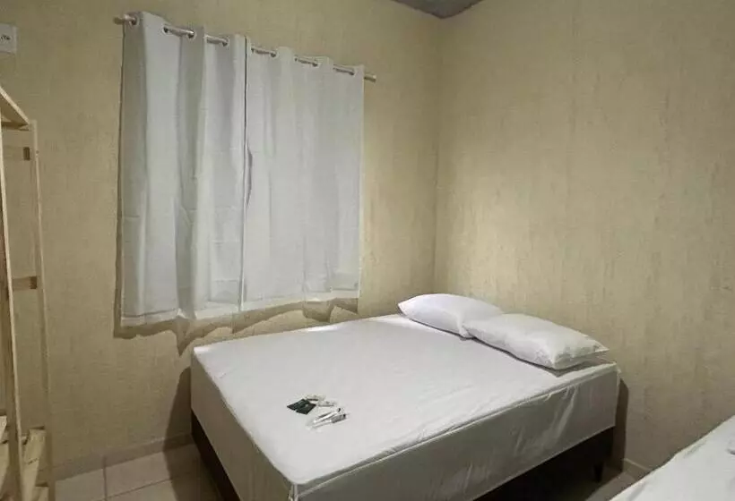 Retkeilymaja Pousada Alegria De Chiador
