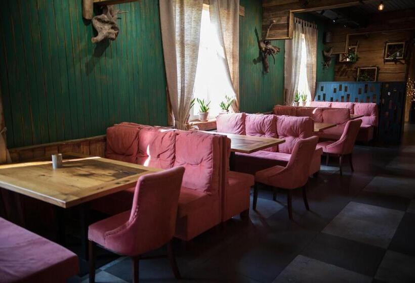 住宿加早餐  база відпочинку «зелений гай»