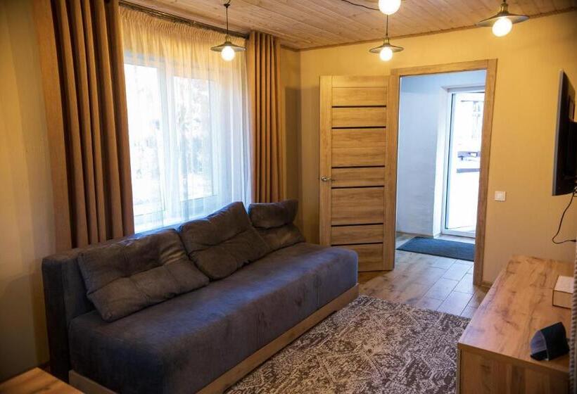 住宿加早餐  база відпочинку «зелений гай»