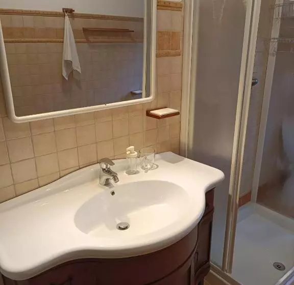 Aamiaismajoitus (B&B) La Casetta Di Ugo