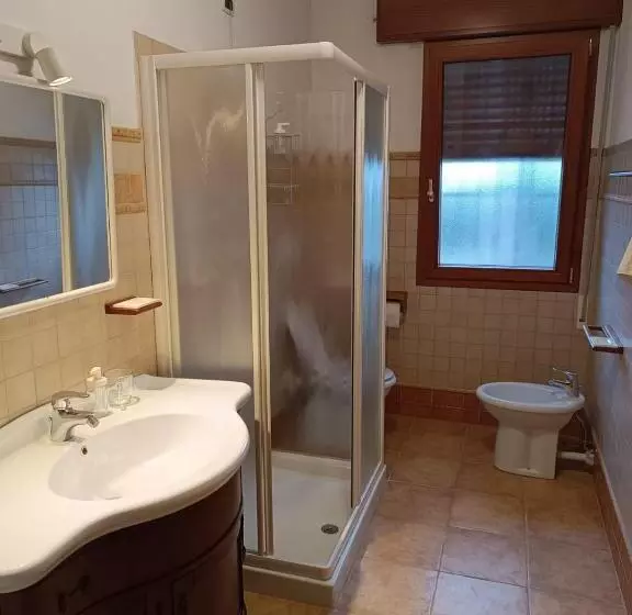 Aamiaismajoitus (B&B) La Casetta Di Ugo