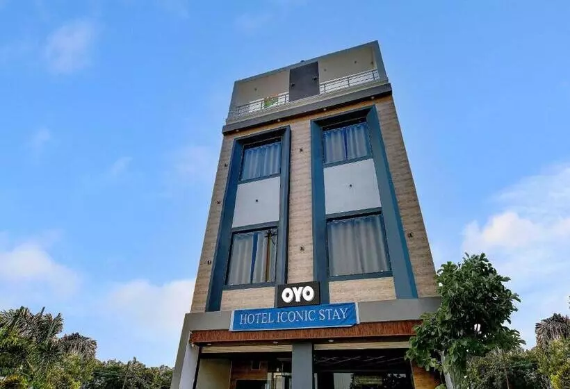 Super Hotel O Iconic Stay