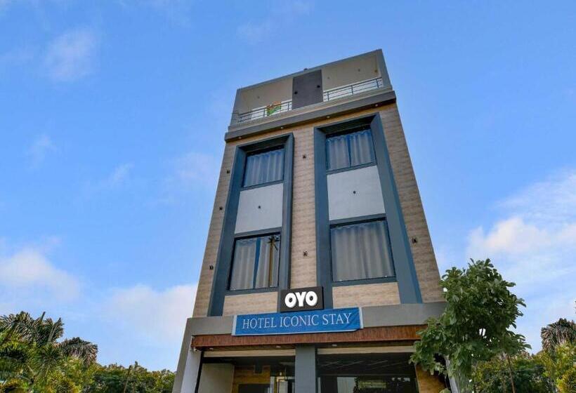 Hôtel Super Collection O Iconic Stay