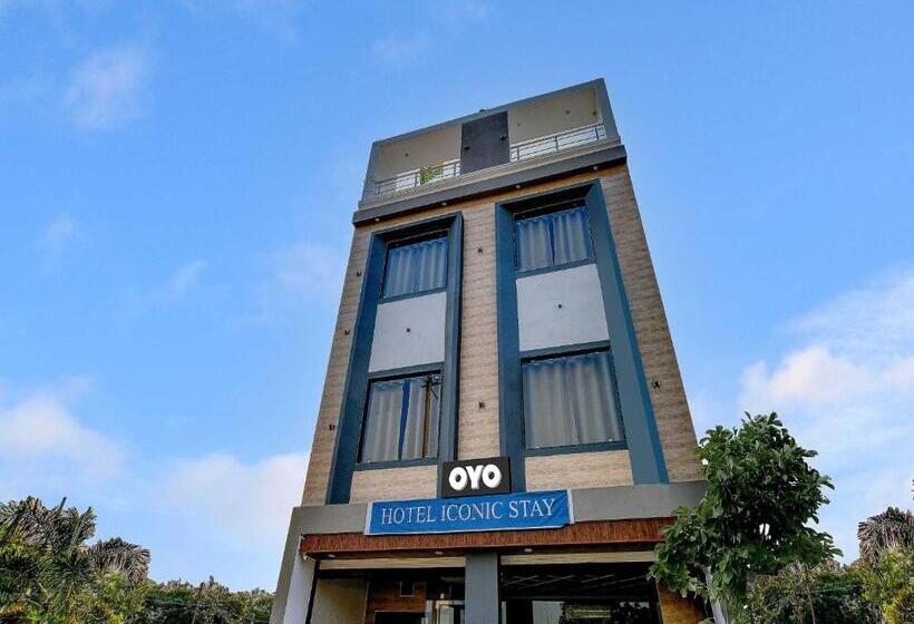 Hôtel Super Collection O Iconic Stay