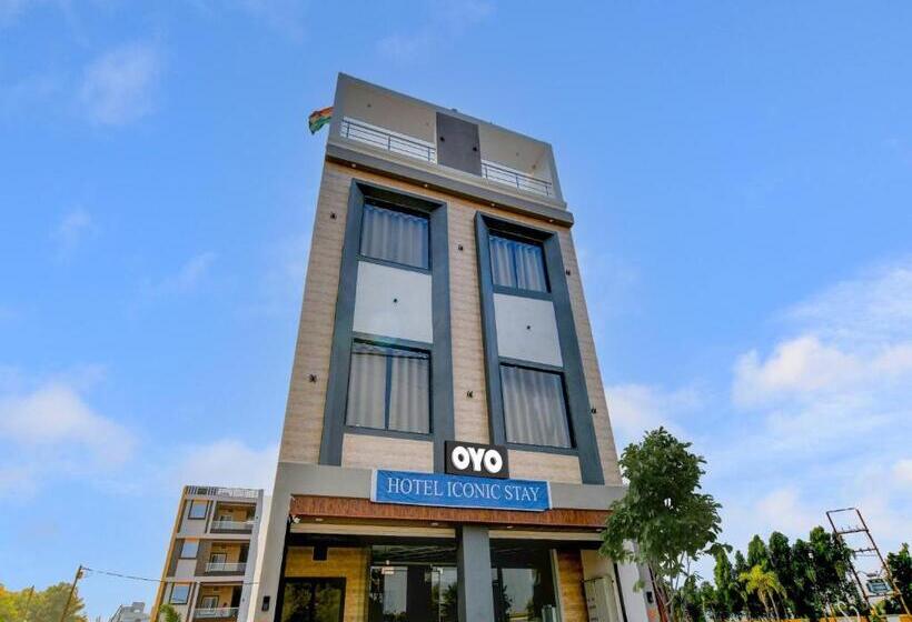 Hôtel Super Collection O Iconic Stay