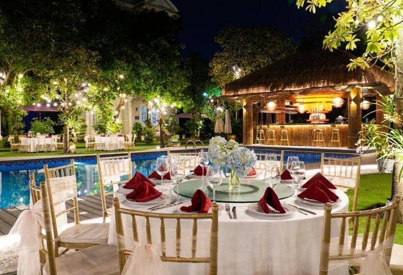 Hidden Mansions Saigon Resort