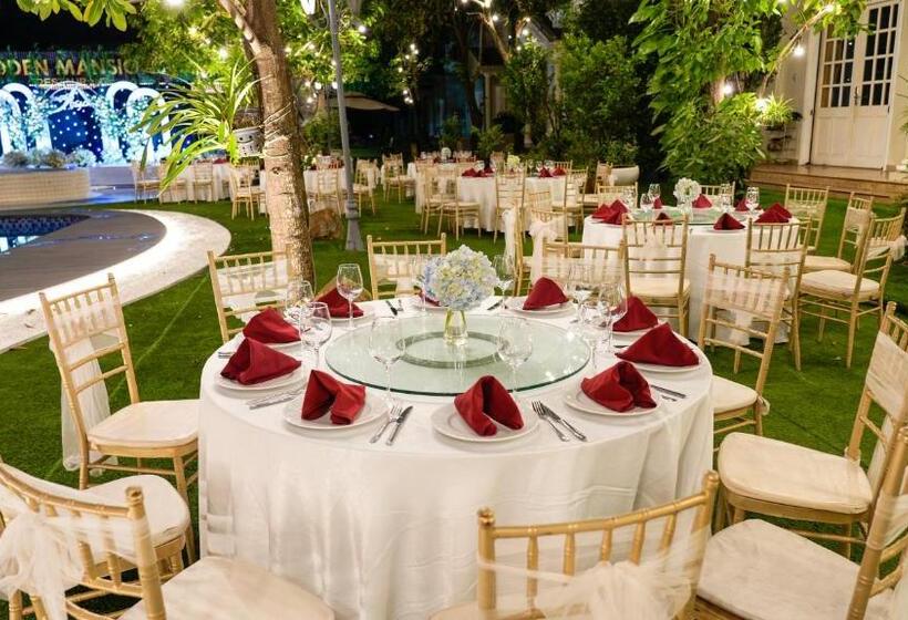 Hidden Mansions Saigon Resort