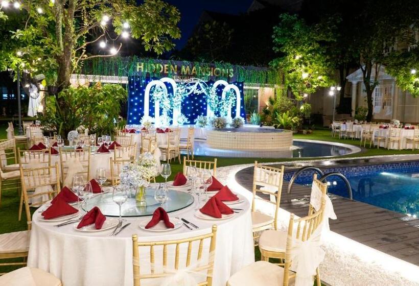 Hidden Mansions Saigon Resort