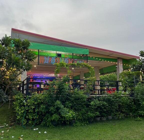 فندق แป๊ะชวนชิมรีสอร์ท สาขา 2