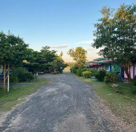 Hotelli แป๊ะชวนชิมรีสอร์ท สาขา 2