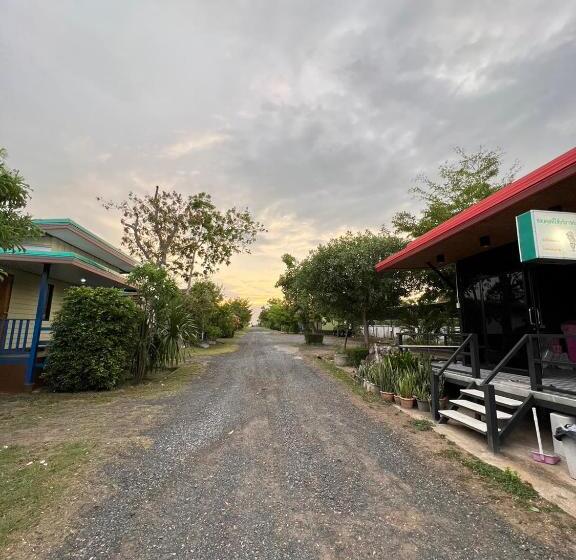 فندق แป๊ะชวนชิมรีสอร์ท สาขา 2