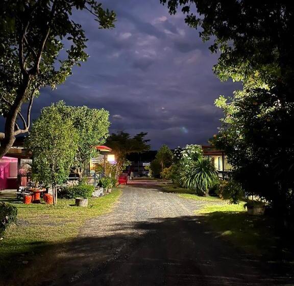 فندق แป๊ะชวนชิมรีสอร์ท สาขา 2