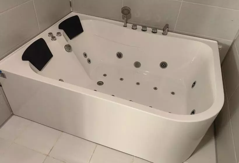 Hotelli Zaman Homeland