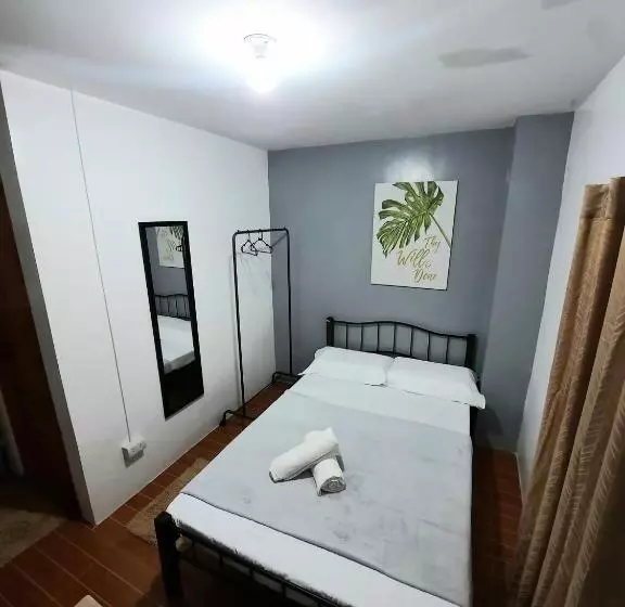 カプセルホテル Studio Type Unit   Host Homes Apitong