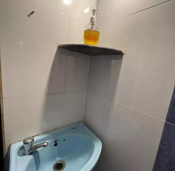 ホテル Hakuna Matata   Budget Stay At Arambol Beach, Goa