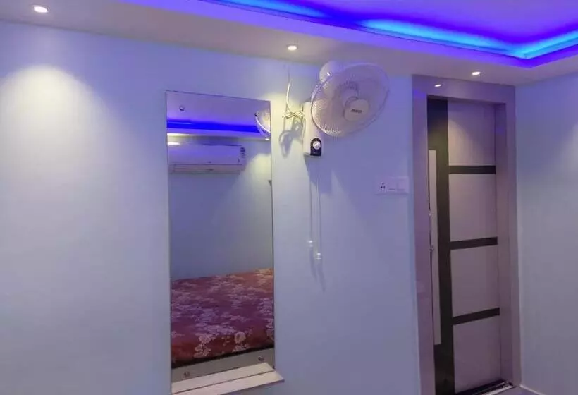 ホテル Jashoda Bhawan