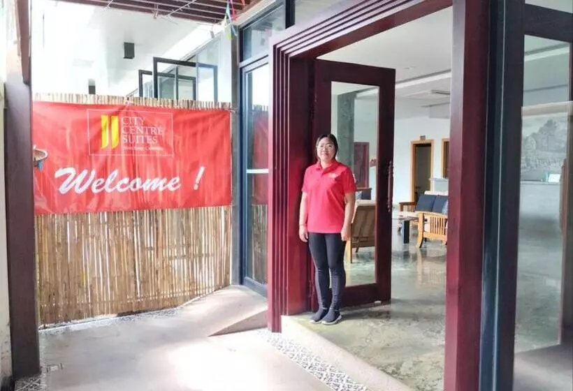 Hotelli Jj City Centre Suites