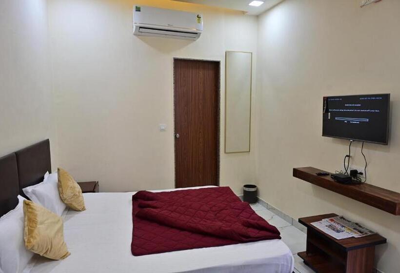 בית מלון כפרי New Happy Home