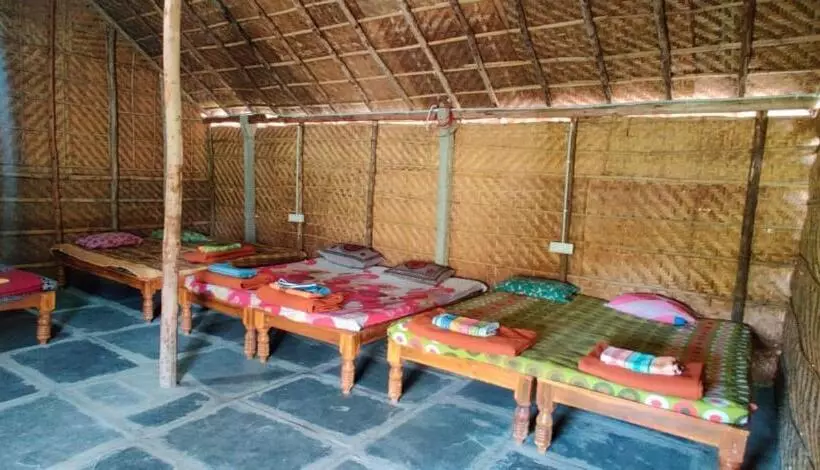 ホテル Om Home Hampi