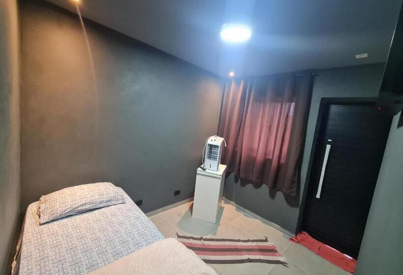 酒店 Pousada D’san Shower & Bed