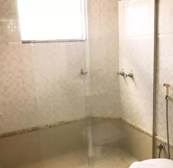 ホテル Renascer Ltda